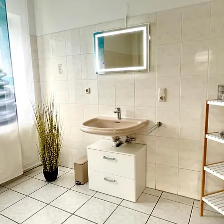 Grosse Comfort-Ferienwohnungen Haus Bonni Celle Extérieur photo