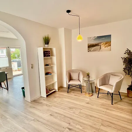 Grosse Comfort-Ferienwohnungen Haus Bonni Celle Extérieur photo